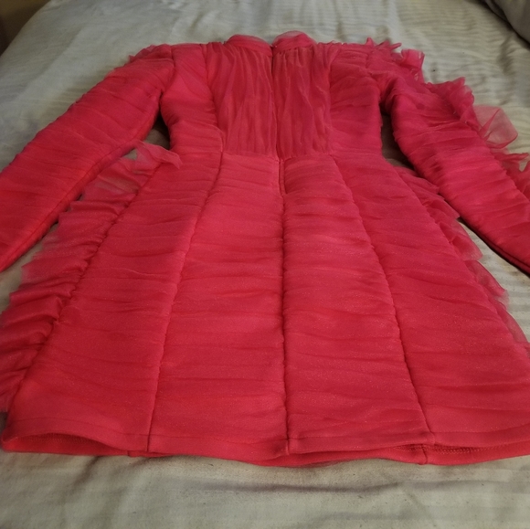 Dress - Picture 3 of 3